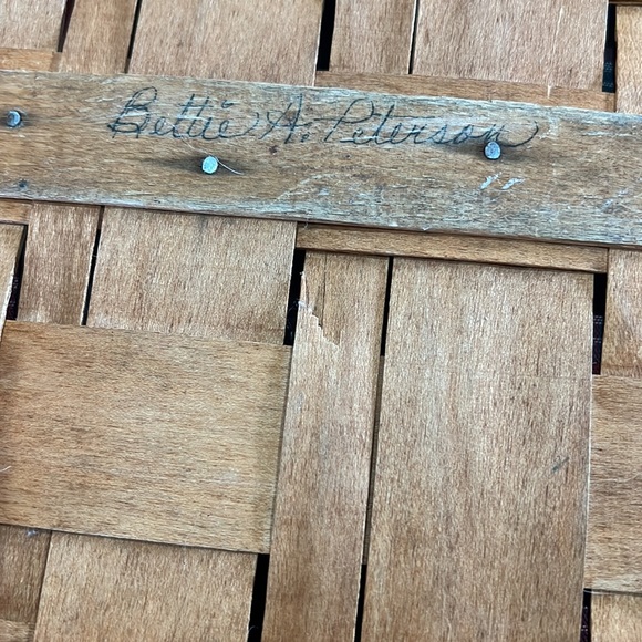 LONGABERGER BASKETS Basket - Picture 14 of 14